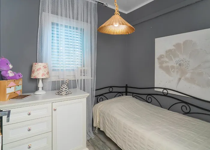 Сasa de vacaciones In With House Sea View *