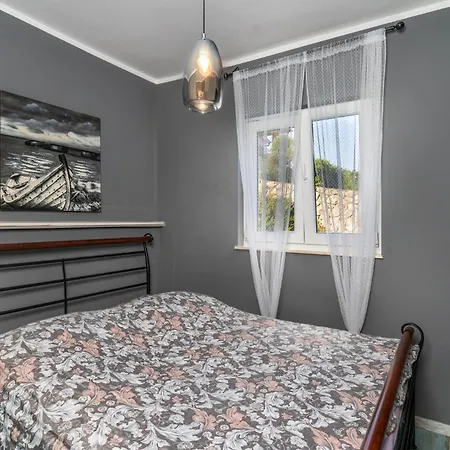 Nice Home In Kornic With House Sea View Kornic