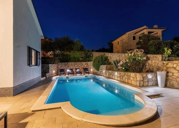 In With House Sea View Kornić