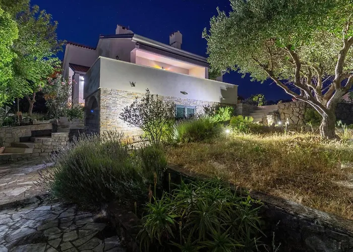 In With House Sea View