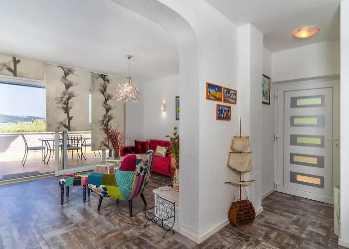 In With House Sea View Vakantiehuis